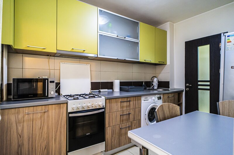 Lujerului, 2 camere, etaj 4, 54 mp, mobilat- utilat, loc de parcare inclus